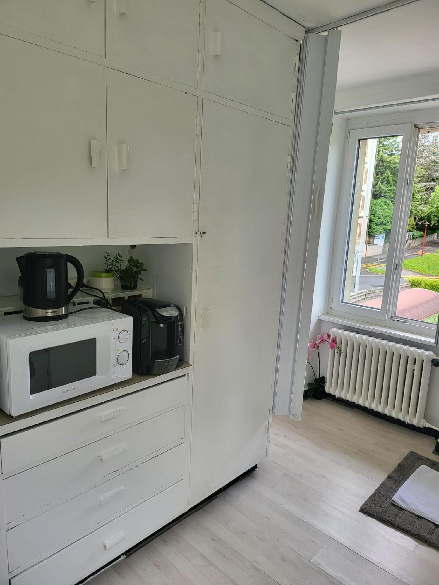Bastis Central Guesthouse Lucerne City Exteriör bild