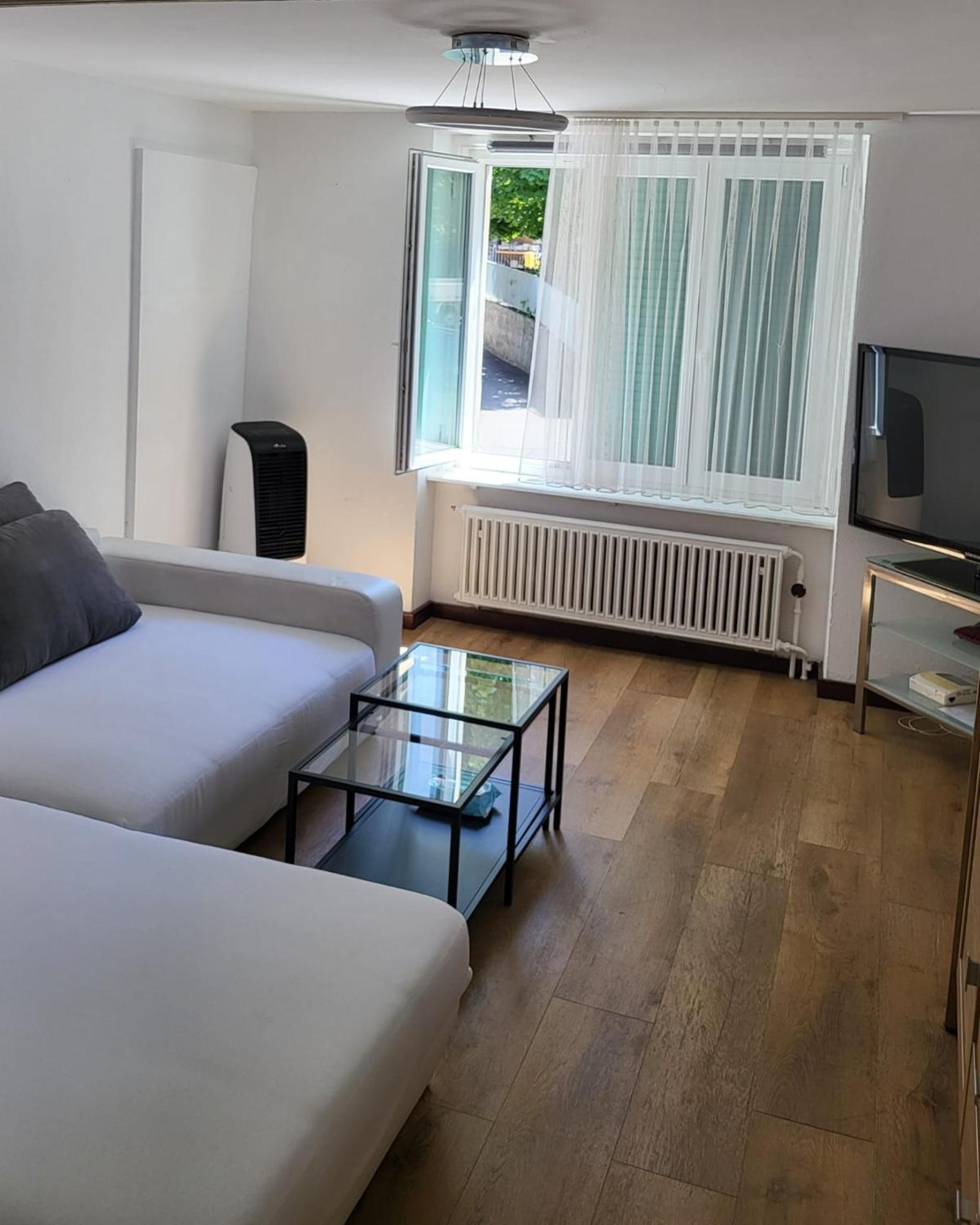 Bastis Central Guesthouse Lucerne City Exteriör bild